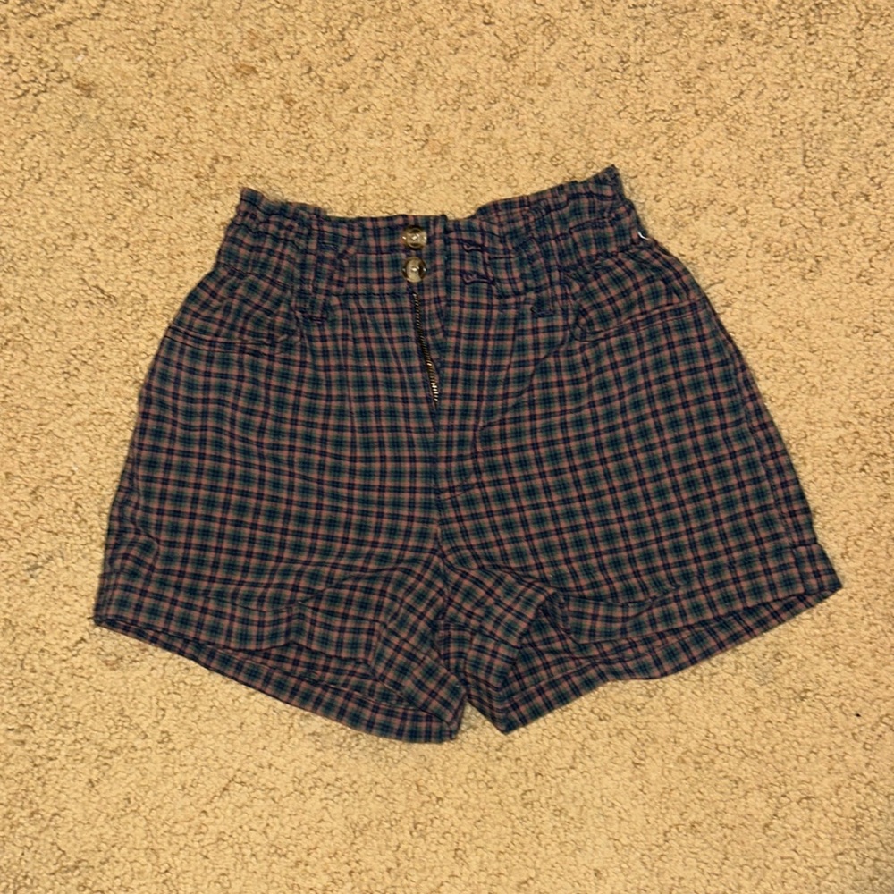 American Eagle plaid shorts